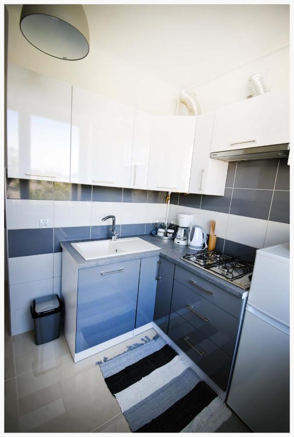 Color 24 Apartament II Стальова-Воля Екстер'єр фото